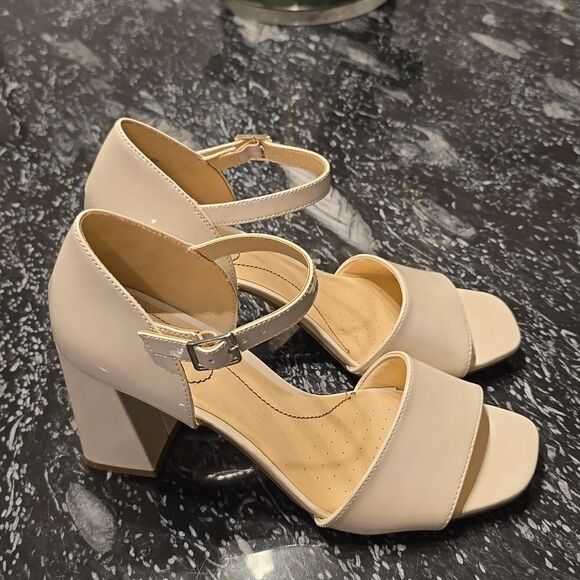 BRAND NEW LIFESTRIDE WOMEN'S BOMBSHELL BLOCK HEEL SANDAL - Picture 8 of 16